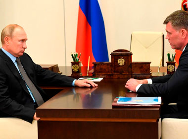 Путин поручил главе ФССП разобраться с наглыми коллекторами